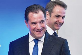 Προ των πυλών ο ανασχηματισμός: Τα υπουργεία που αλλάζουν «χέρια» και η «τύχη» του Άδωνι Γεωργιάδη