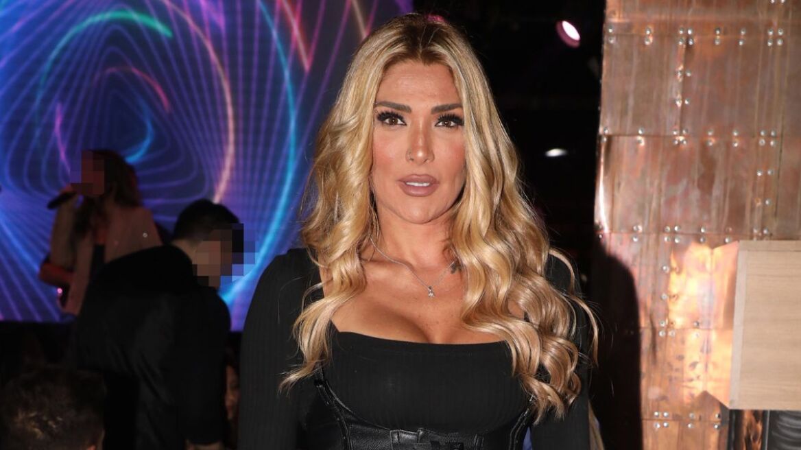 Αγγελική Ηλιάδη για τον θείο της: «Έπειτα από τόσα χρόνια θυμήθηκε ότι είχε μία μητέρα, δεν ήταν ποτέ εκεί»