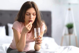 Αντικαταθλιπτικά το πρωί ή το βράδυ; Ποια είναι η καλύτερη ώρα για τη λήψη τους
