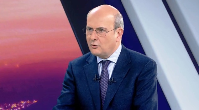 Κωστής Χατζηδάκης: «Η κυβέρνηση θέλει ταχύτητα και διαφάνεια για τα Τέμπη»