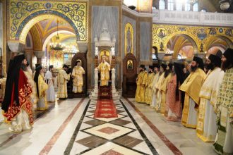 Πάτρα: Θεία λειτουργία στον Ι.Ν. του Αγίου Ανδρέα για τα 20 χρόνια Χρυσόστομου στην Μητρόπολη