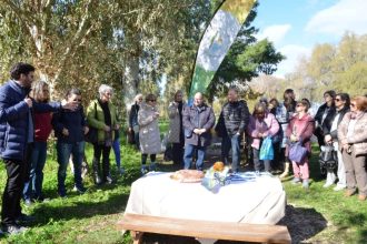 Τα μέλη του Πάρκου Εκπαιδευτικών Δράσεων του Δήμου Πατρέων έκοψαν την πρωτοχρονιάτικη πίτα (ΦΩΤΟ)