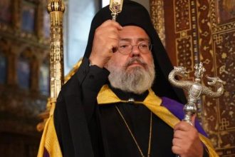 Ζητά συγγνώμη ο μητροπολίτης Ικονίου για τα σχόλια στην Καρυστιανού μετά την αντίδραση Βαρθολομαίου