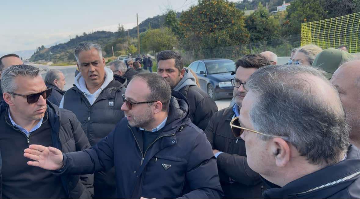 Ο Θέμης Μπάκας στο πλευρό των κατοίκων των Τσουκαλεΐκων