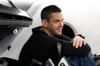 Τζάρεντ Άιζακμαν: Ο δισεκατομμυριούχος πιλότος που θέλει να διευθύνει τη NASA