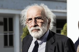 Με εγκεφαλικό ο Αλέξανδρος Λυκουρέζος μεταφέρθηκε εσπευσμένα στον Ερυθρό Σταυρό