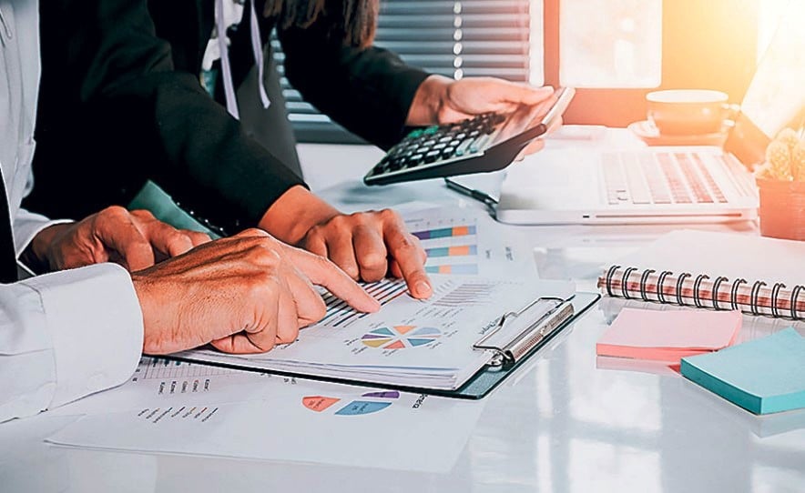 Υ.Ε.Δ.Δ.Ε. Πάτρας: Πρόστιμο - "μαμούθ" σε λογιστή για συνέργεια σε φοροδιαφυγή