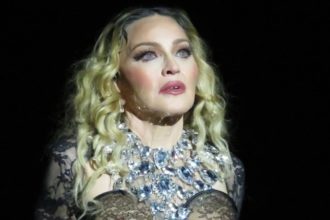 Μαντόνα κατά του Ντόναλντ Τραμπ: Νόμιζα ότι αυτή η χώρα οικοδομήθηκε από Ευρωπαίους που διέφυγαν από την κυριαρχία ενός βασιλιά