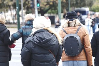 Κακοκαιρία Coral: Διπλή ψυχρή εισβολή και τσουχτερό κρύο τις επόμενες ημέρες - Πού θα χιονίσει