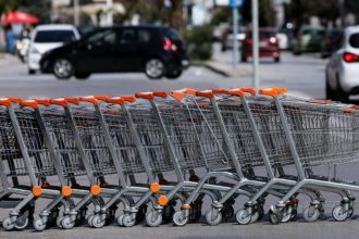Μποϊκοτάζ σήμερα: Για μια ημέρα «να μην ξοδέψουμε ούτε καν ένα ευρώ στην αγορά»
