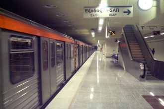 Τηλεφώνημα για βόμβα στον σταθμό του Μετρό στο Μοναστηράκι