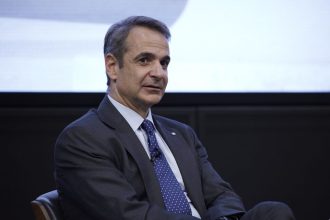 Βολές Μητσοτάκη στην αντιπολίτευση για Τέμπη – Αντικρούει τις κατηγορίες περί συγκάλυψης