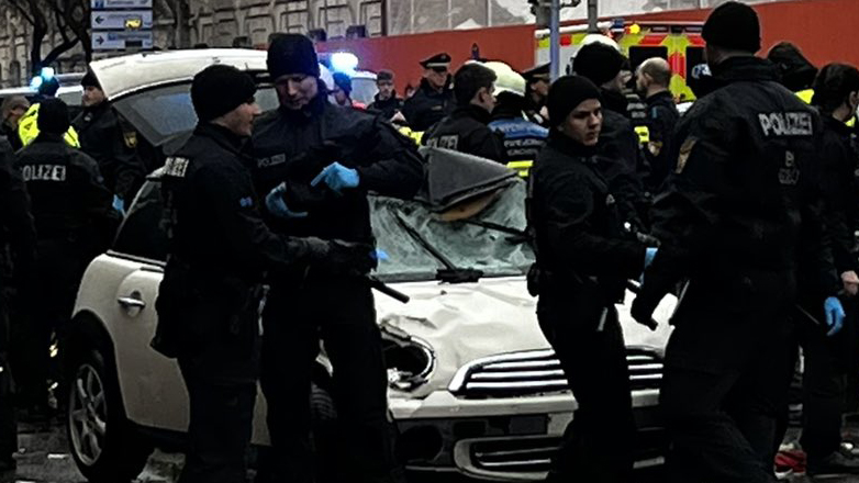 Επίθεση στο Μόναχο: Υπέκυψαν στα τραύματά τους ένα παιδί και μια γυναίκα