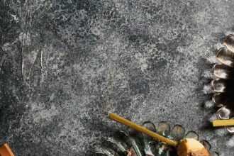 Pavê: βραζιλιάνικο γλυκό με σαβαγιάρ και δύο σοκολάτες