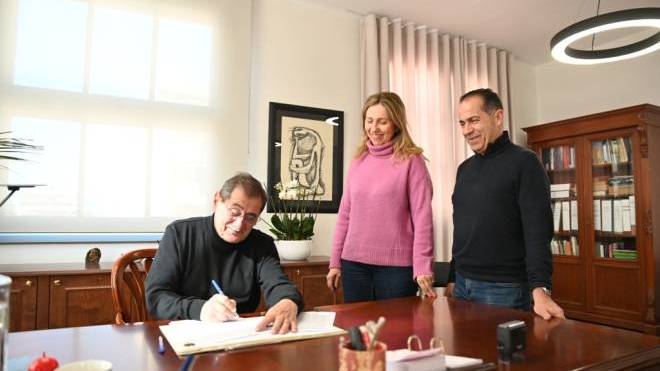 Υπογράφτηκε σύμβαση για το έργο: «Πρόληψη και αντιμετώπιση ζημιών και καταστροφών από θεομηνίες στον Δήμο Πατρέων