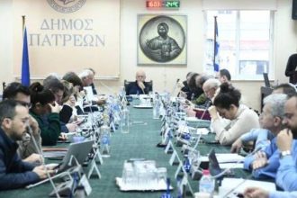 Πάτρα: Live η συνεδρίαση του Δημοτικού Συμβουλίου - Η εισήγηση Πλέσσα για τον προϋπολογισμό