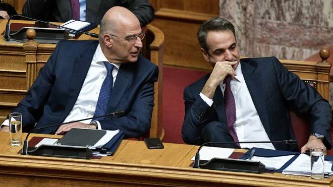 Ο Νίκος Δένδιας διαψεύδει δημοσίευμα για ρήξη με τον Κυριάκο Μητσοτάκη