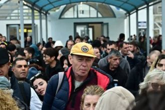 Παπαδόπουλος για τα 5 ρίχτερ στη Σαντορίνη: Δεν είμαστε βέβαιοι αν είναι ο κύριος σεισμός, θα ανέβουν κι άλλο τα μεγέθη