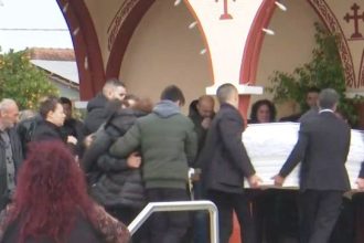 Ηλεία: Σε κλίμα οδύνης η κηδεία του 52χρονου Παύλου που δολοφονήθηκε