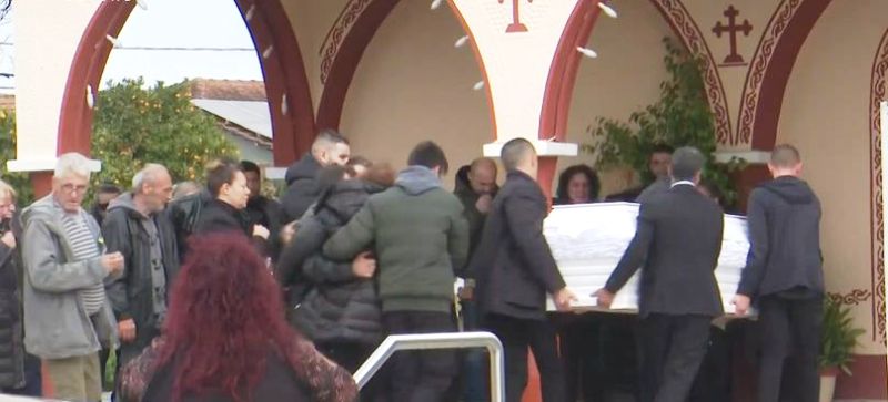 Ηλεία: Σε κλίμα οδύνης η κηδεία του 52χρονου Παύλου που δολοφονήθηκε