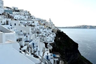 Σοκ στη Σαντορίνη: Εκτελούσε οικοδομικές εργασίες σε υπόσκαφο και τον καταπλάκωσε – Νεκρός 19χρονος