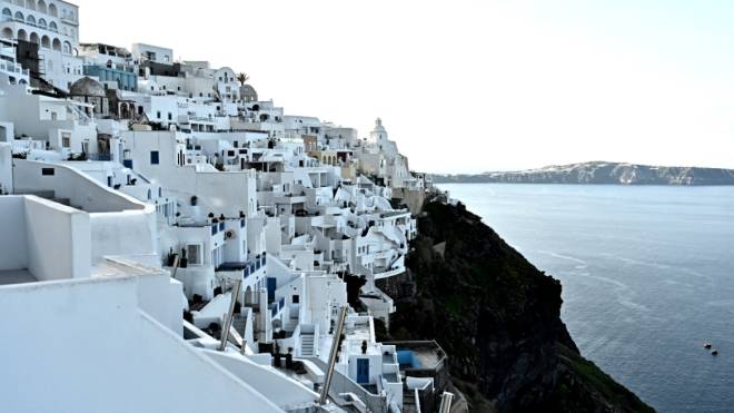 Σοκ στη Σαντορίνη: Εκτελούσε οικοδομικές εργασίες σε υπόσκαφο και τον καταπλάκωσε – Νεκρός 19χρονος