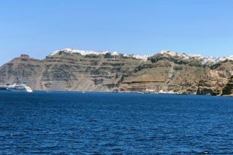 Κικίλιας: Θα δημιουργηθεί άμεσα λιμάνι διαφυγής στη Σαντορίνη