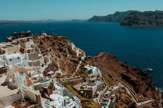 Λέκκας για σεισμούς στη Σαντορίνη: Το σενάριο των 6 Ρίχτερ παραμένει στο τραπέζι, αλλά με πολύ μικρότερη πιθανότητα