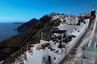 Σεισμοί στη Σαντορίνη: Σε κατάσταση έκτακτης ανάγκης κηρύχθηκε ο δήμος Θήρας