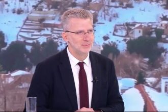 Άκης Σκέρτσος για Τέμπη: Η κυβέρνηση δεν ισχυρίζεται ότι έχουν γίνει όλα καλά στη διαχείριση του χώρου του δυστυχήματος