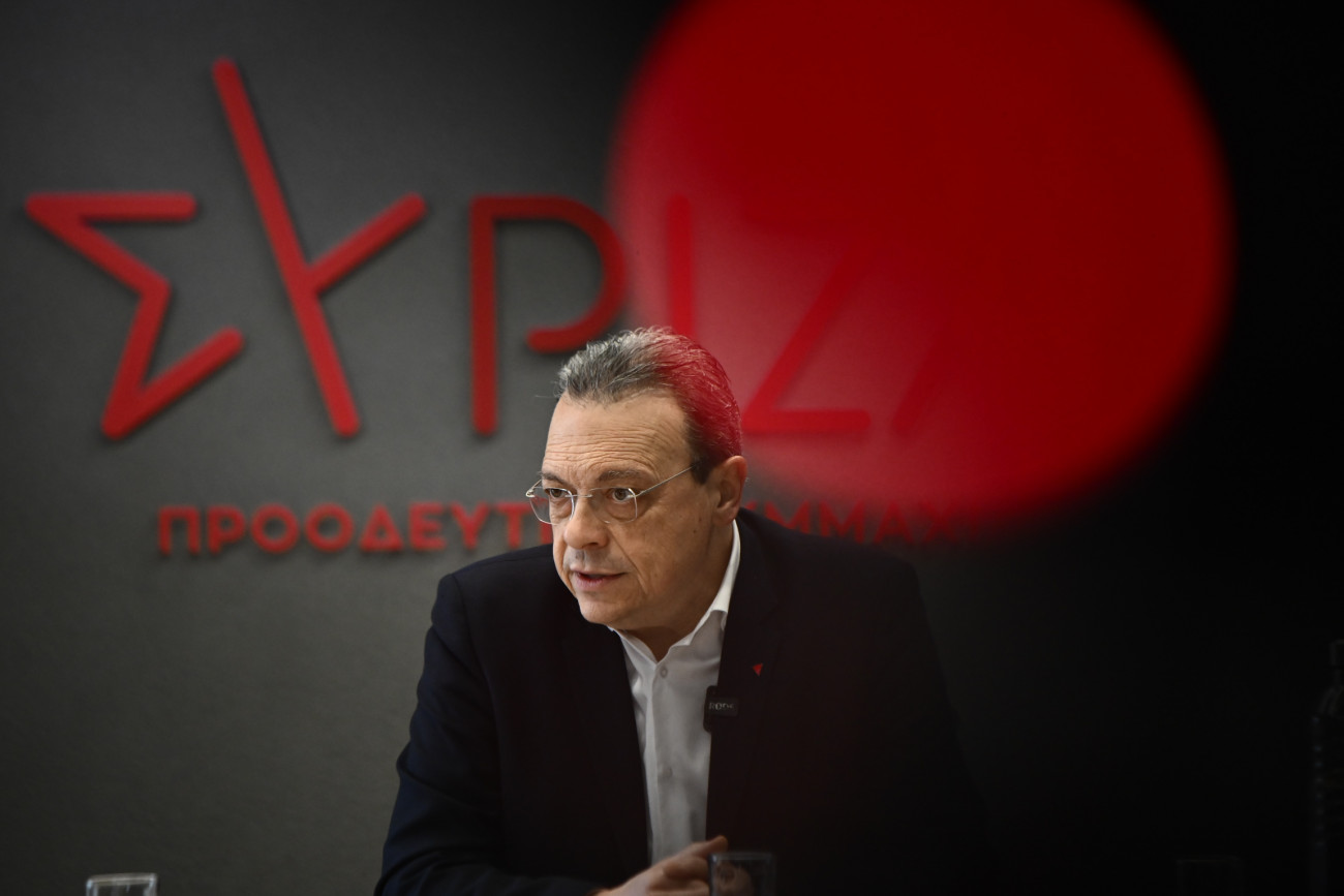 ΣΥΡΙΖΑ: Mαζί με το συλλαλητήριο και η μομφή στην κυβέρνηση
