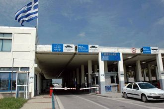 ΑΑΔΕ: Κεντρικοποίηση και ψηφιακή αναβάθμιση των τελωνειακών ελέγχων