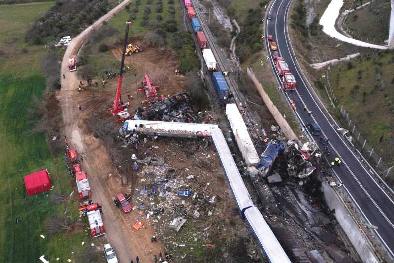 Εισαγγελία Λάρισας: Δεν δώσαμε εντολή για παρέμβαση στο χώρο του δυστυχήματος στα Τέμπη