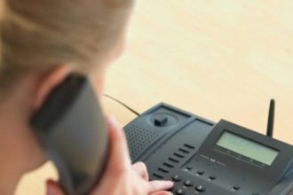 Πάτρα: Με ένα τηλεφώνημα "τσέπωσε" 6.500 ευρώ