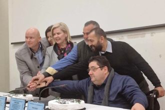 Η Περιφερειακή Ομοσπονδία Ατόμων με Αναπηρία Δυτικής Ελλάδας & Νοτίων Ιονίων Νήσων βραβεύτηκε από τον Σύλλογο Κωφών-Βαρήκοων Ν/Δ Ελλάδος