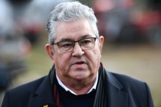 Δ. Κουτσούμπας: Να «βουλιάξουν» οι πλατείες από τα ποτάμια του λαού και της νεολαίας που θα φωνάξουν ξανά "τα κέρδη τους ή οι ζωές μας"