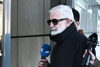Ξέσπασμα Φιλιππίδη στη δίκη του: «Προσπαθούν να μου δημιουργήσουν έναν χαρακτήρα βίαιο και ανώμαλο»