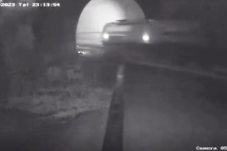 Έφοδος της ΕΛ.ΑΣ. στην εταιρεία φύλαξης που κατέθεσε στον ανακριτή τα νέα βίντεο για την τραγωδία στην Τέμπη - Τι κατέσχεσε