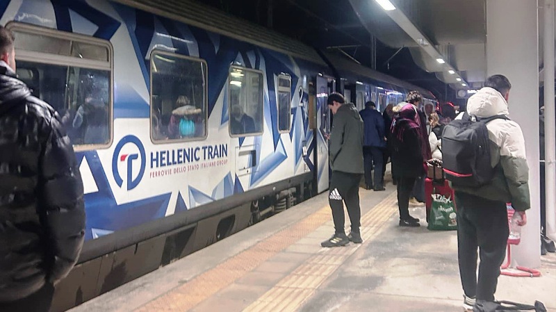 Ακινητοποιήθηκε στο Λιανοκλάδι συρμός που εκτελούσε το δρομολόγιο Θεσσαλονίκη - Αθήνα