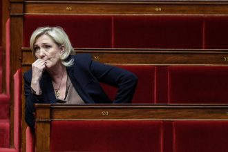 Σήμερα η δικαστική απόφαση για τη Μαρίν Λεπέν – Κινδυνεύει να αποκλειστεί από τις εκλογές