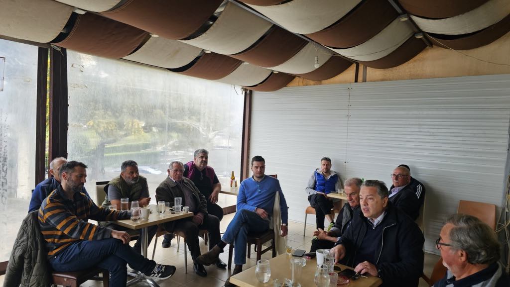 Κώστας Σβόλης: Συνάντηση με τους κατοίκους του Δρεπάνου