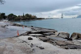 Δυτ. Ελλάδα: Μέτρα αντιμετώπισης κατολισθήσεων, πυρκαγιών, διάβρωσης ακτών, ακόμη και τσουνάμι