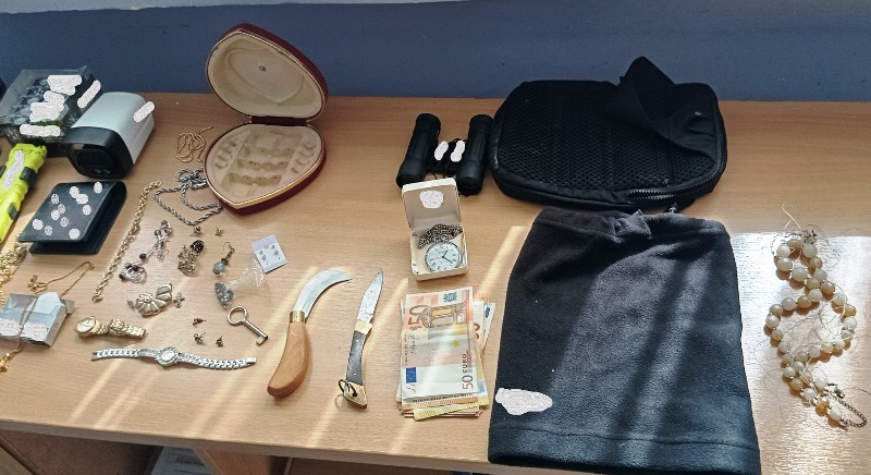 Δυτ. Ελλάδα: Στη "φάκα" οι "ποντικοί" που έγδυναν... καταστήματα, οικίες και οχήματα (ΦΩΤΟ)