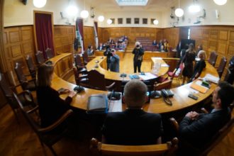 Τη Δευτέρα ο Τριαντόπουλος στην προανακριτική - Αποχώρησαν οι βουλευτές ΠΑΣΟΚ, ΣΥΡΙΖΑ, ΚΚΕ, Νέα Αριστερά από την ψηφοφορία