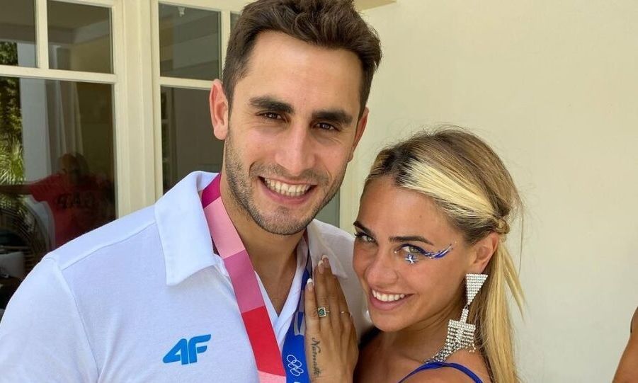 Κόνι Μεταξά: «Όλο αυτό είναι δύσκολο, είμαι χάλια γιατί περνάω έναν χωρισμό»