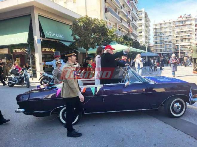 Πάτρα: Οι Στρατηγοί του Καρναβαλιού έφεραν... Τρομπ, Μελένια, Γκίλμπερτι, και Κλεοπάτρα! (ΦΩΤΟ - ΒΙΝΤΕΟ)