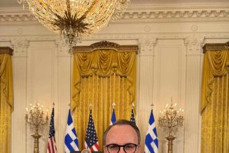 Η Πάτρα στον Λευκό Οίκο: Ο Πλάτων Μαρλαφέκας τίμησε την 25η Μαρτίου με εθνικό και θεσμικό αποτύπωμα