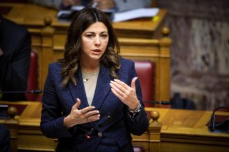 Σοφία Ζαχαράκη: Εμείς το «ποτέ ξανά» το κάνουμε πράξη και ουσία όχι σύνθημα