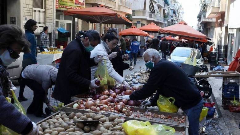 Πάτρα: Εκλεψαν πορτοφόλι στη λαϊκή αγορά