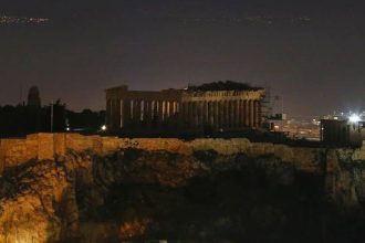 Ώρα της Γης: Σβήνουμε τα φώτα σήμερα για την θάλασσα - Μήνυμα σε 180 χώρες